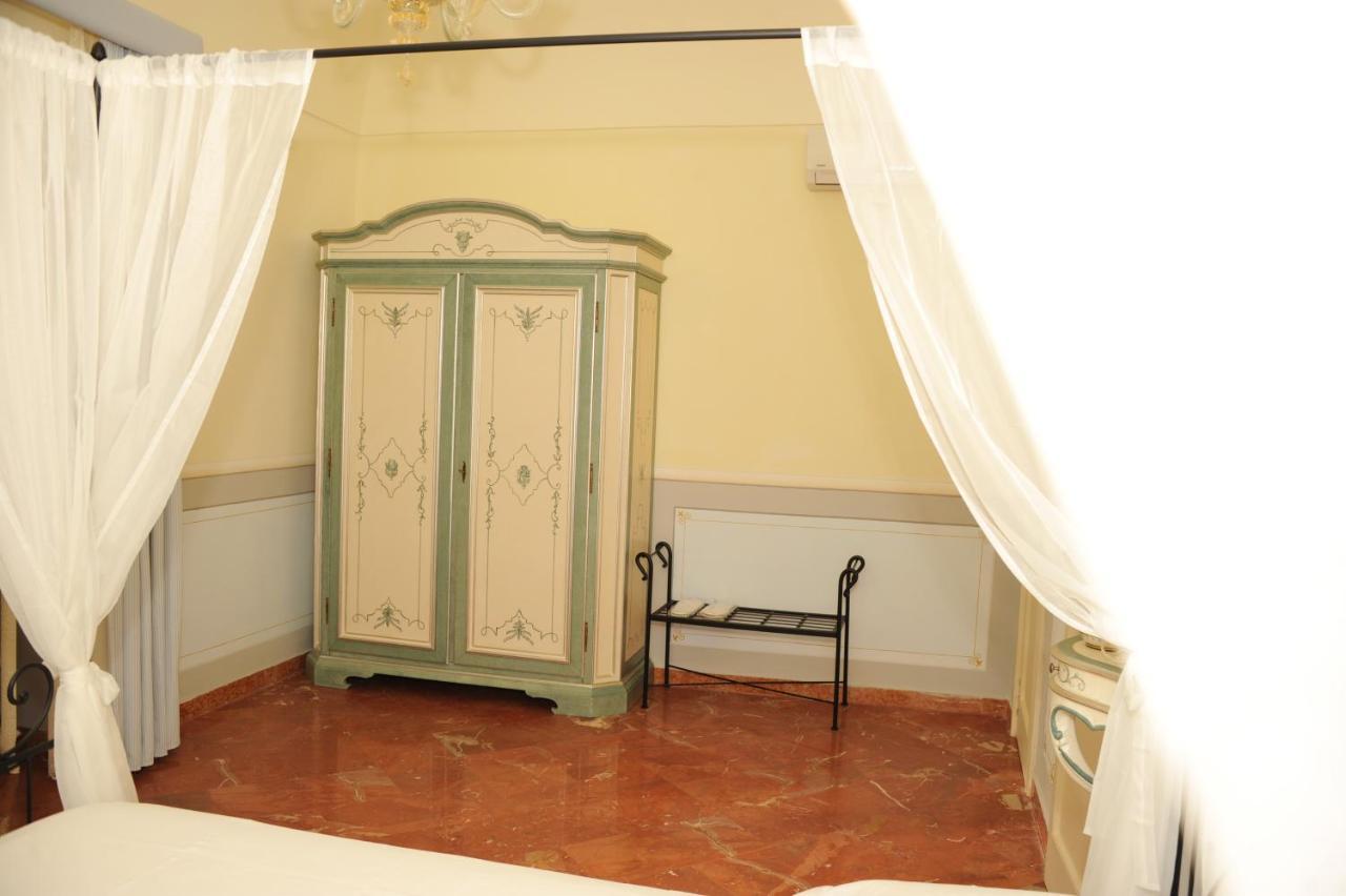 Le Scuderie Di Villa Ravenna Sannicola Exteriér fotografie